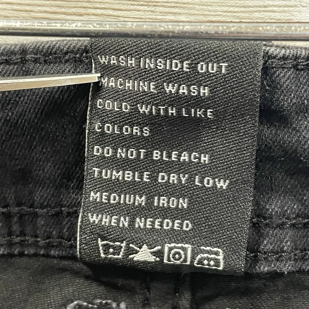 NWT NYC The Perfect Jean Mens 42x28 Jeans Slim Fit Black Stretch NEW